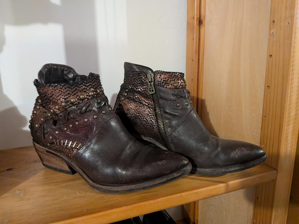 AS98 Bruine Stoere Enkellaarsjes waxleer Maat 38, AS98, Ophalen of Verzenden, Gedragen, Lage of Enkellaarzen