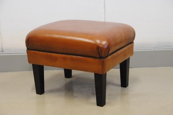 schapenleren voetenbank, Ophalen, 50 tot 75 cm, Nieuw, Leer