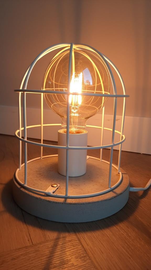 Stijlvolle industriële tafellamp metaal/hout, Ophalen of Verzenden, Zo goed als nieuw, Metaal, Minder dan 50 cm