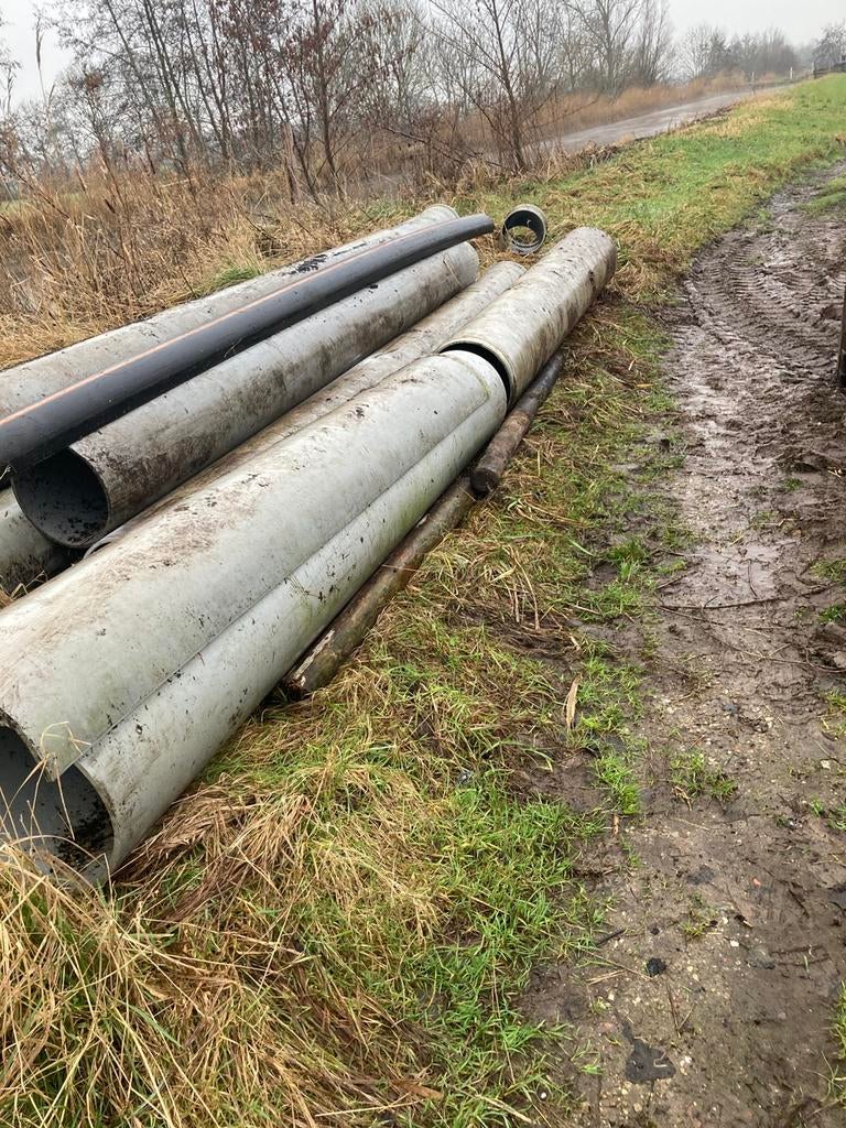 Te koop PVC buizen, Doe-het-zelf en Verbouw, Buizen en Afvoer, Pvc, Ophalen of Verzenden, Zo goed als nieuw, Rechte buis