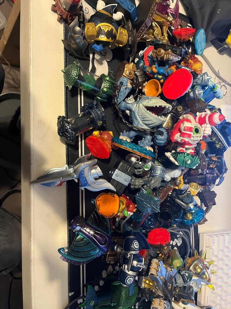 Skylanders, Ophalen