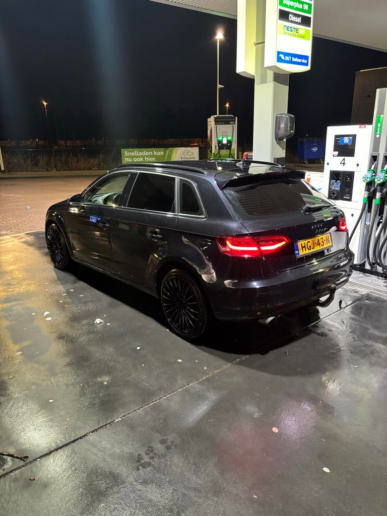 Audi A3 1.8 Tfsi Sportback 180PK AUT 2013 Zwart, Auto's, 4 cilinders, 179 pk, Zwart, Particulier