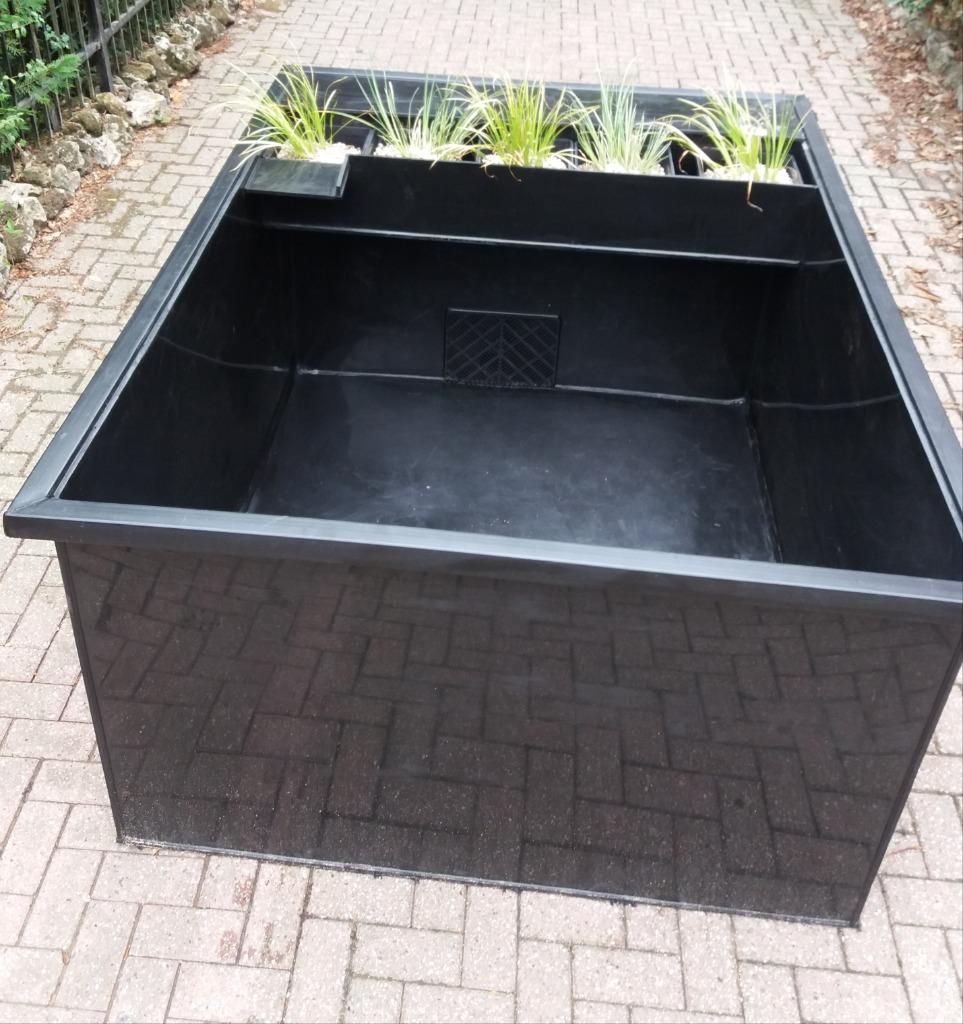 PAASMAANDAG 13-16 U HDPE vijver 310x160x95cm compleet, Ophalen, Nieuw