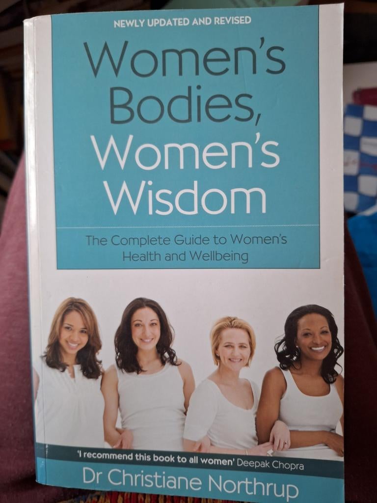 Womens Bodies, Womens Wisdom Northrup ZGAN, Ophalen of Verzenden, Zo goed als nieuw, Spiritualiteit algemeen, Overige typen