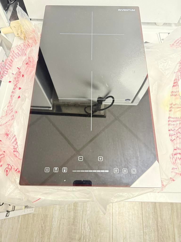 Inventum inductiekookplaat 30 cm-1-fase  iki3008 nieuwe, Nieuw, Inductie, Vrijstaand, 4 kookzones