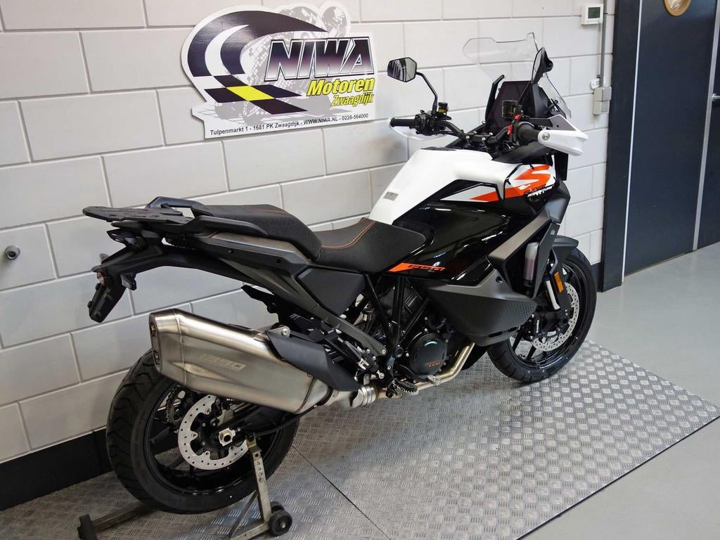 KTM 1390 SUPER ADVENTURE S EVO - foto 2