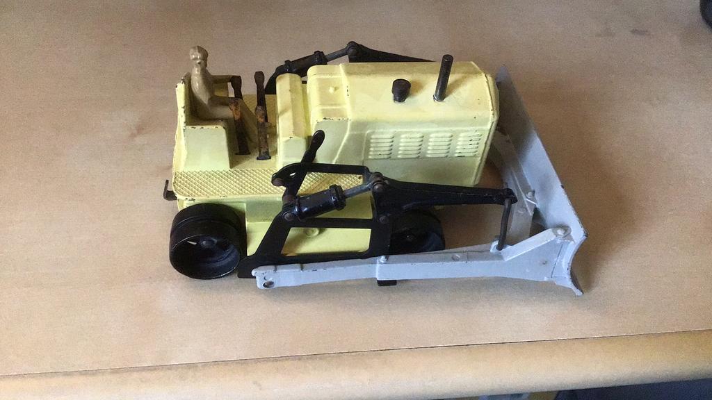 DINKY TOYS BLAW KNOX BULLDOZER ZEER FRAAI KOMT DAT ZIEN !😅, Hobby en Vrije tijd, Modelauto's | 1:50, Ophalen of Verzenden, Zo goed als nieuw