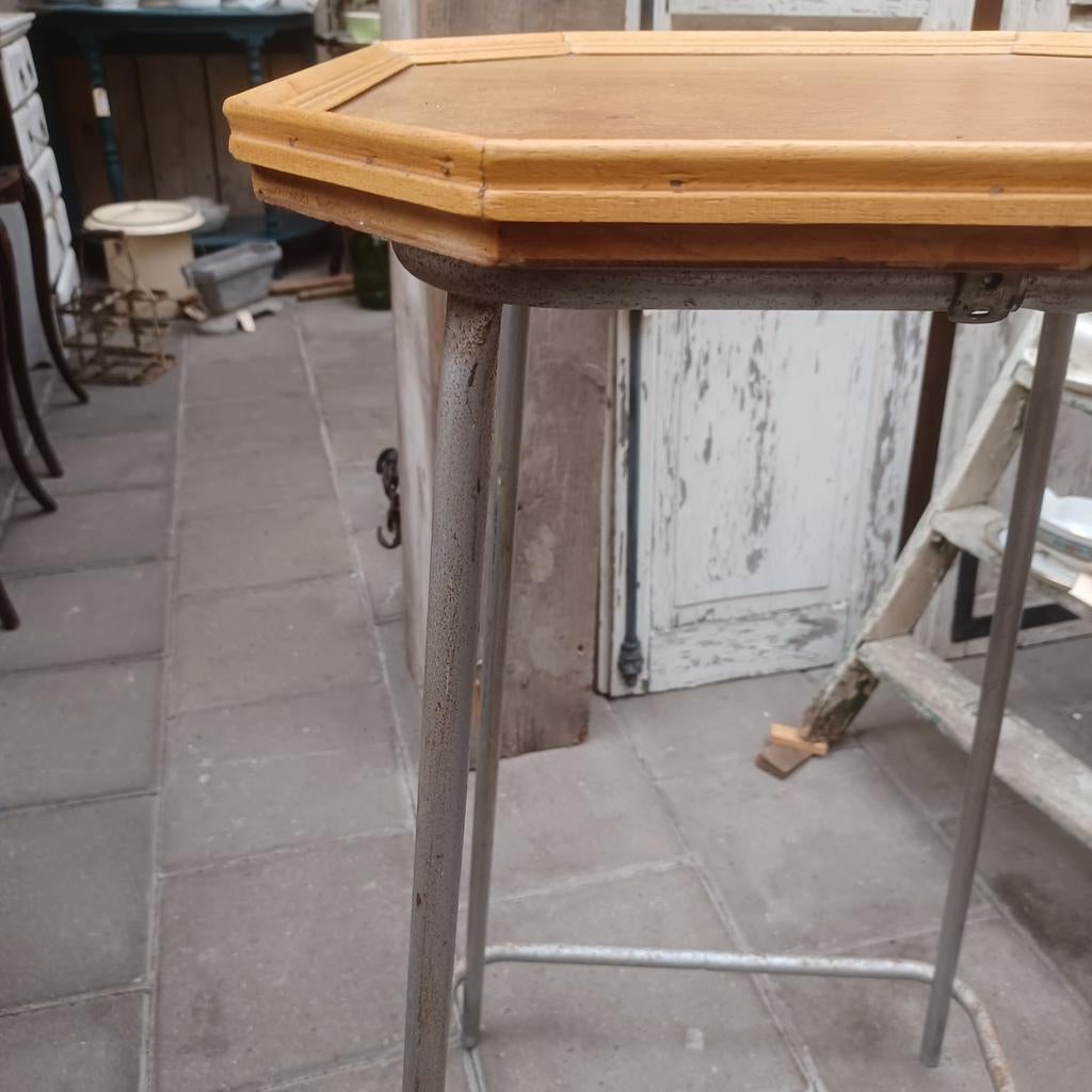 Industrial Franse hoge tafel/plantentafel/tafeltje, Ophalen