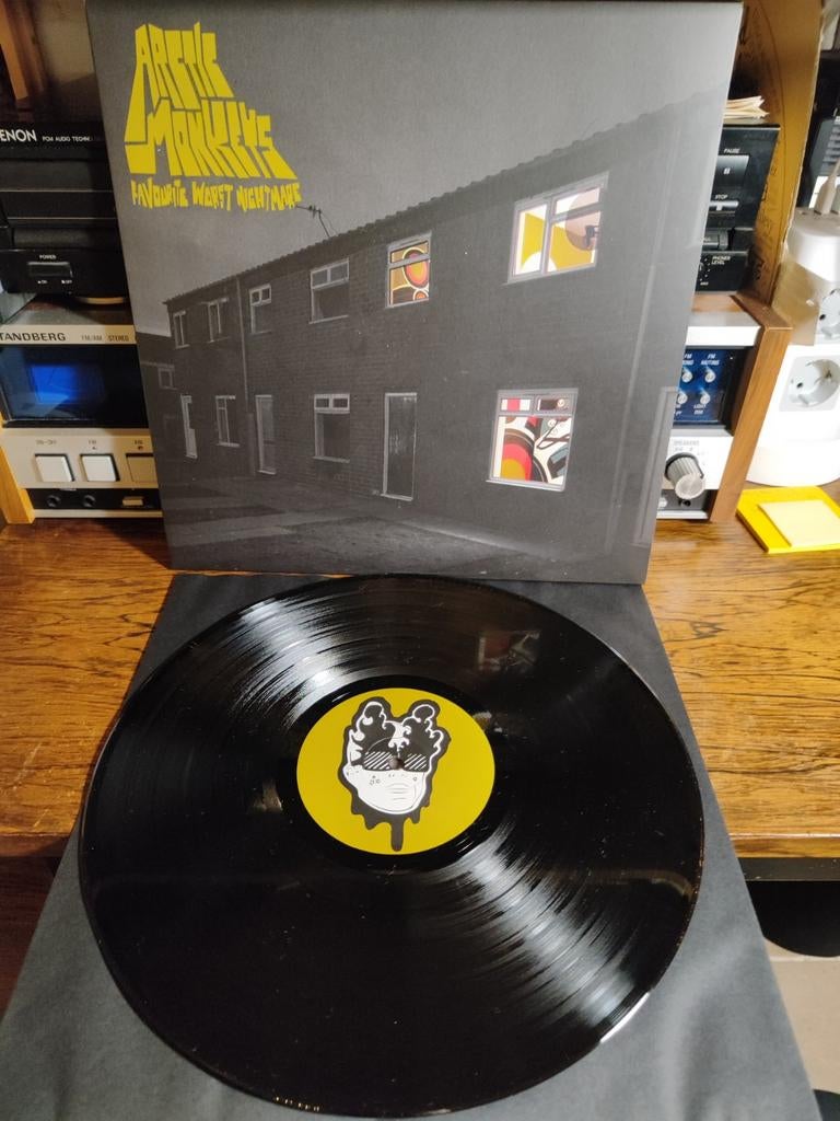 Arctic Monkeys - Favourite Worst Nightmare Vinyl, Ophalen of Verzenden, Zo goed als nieuw, 12 inch, Alternative