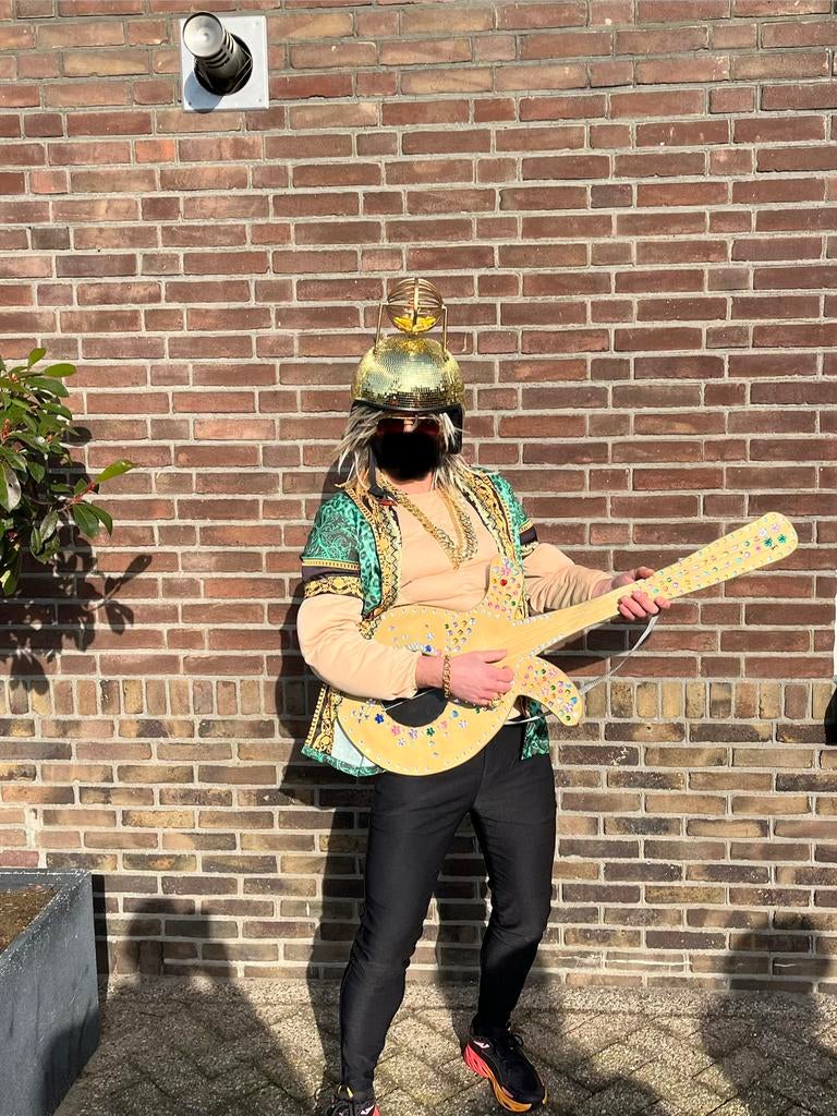 Gouden glitter helm bingo, Ophalen of Verzenden, Zo goed als nieuw, Carnaval, Accessoires