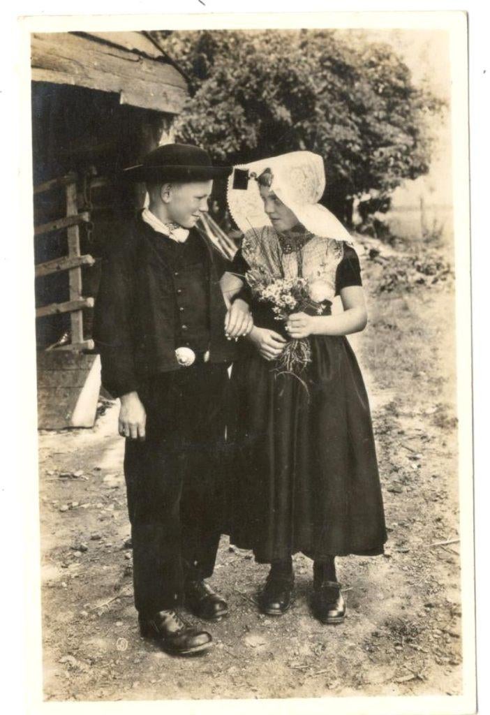 Zeeland Zeeuwse klederdracht 1930 Zuid-Beveland, Verzenden, 1920 tot 1940, Gelopen, Klederdracht