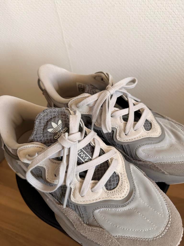 Adidas Ozweego Sneakers - Maat 39, Ophalen of Verzenden, Zo goed als nieuw, Sneakers of Gympen