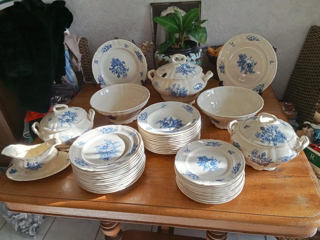 12 persoons eetservies boch la louviere rhodia, Antiek en Kunst, Antiek | Servies compleet, Ophalen