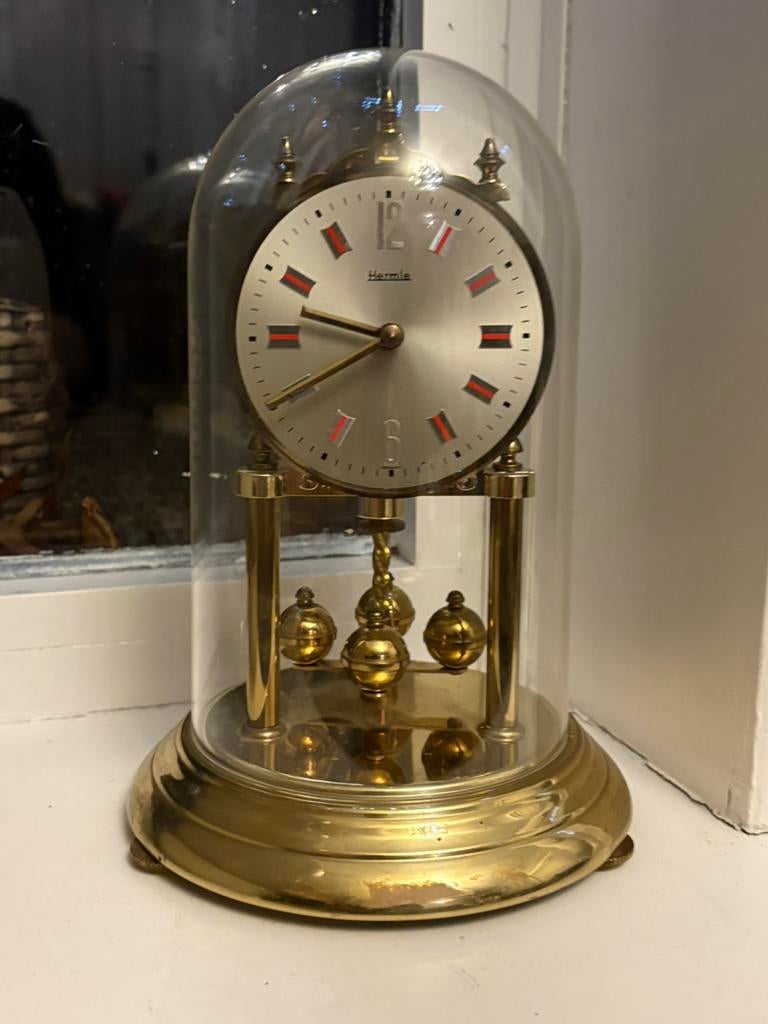 Hermle Jaarpendule stolpklok, Ophalen of Verzenden