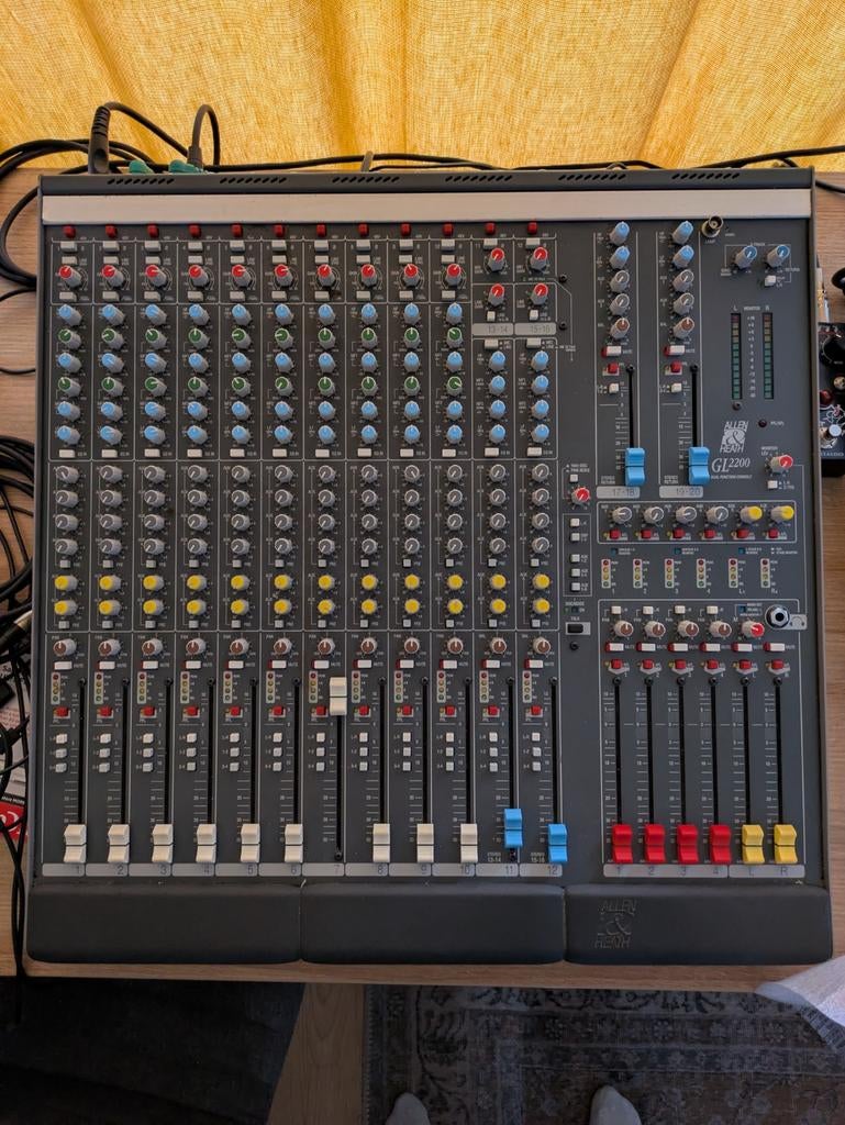 Allen&Heath GL2200, Muziek en Instrumenten, Mengpanelen, Ophalen, Zo goed als nieuw, 10 tot 20 kanalen