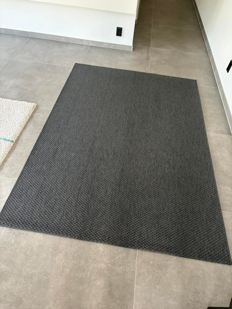 IKEA MORUM Vloerkleed, donkergrijs, 160x230 cm nieuwstaat, Huis en Inrichting, Ophalen, 150 tot 200 cm, 200 cm of meer, Zo goed als nieuw