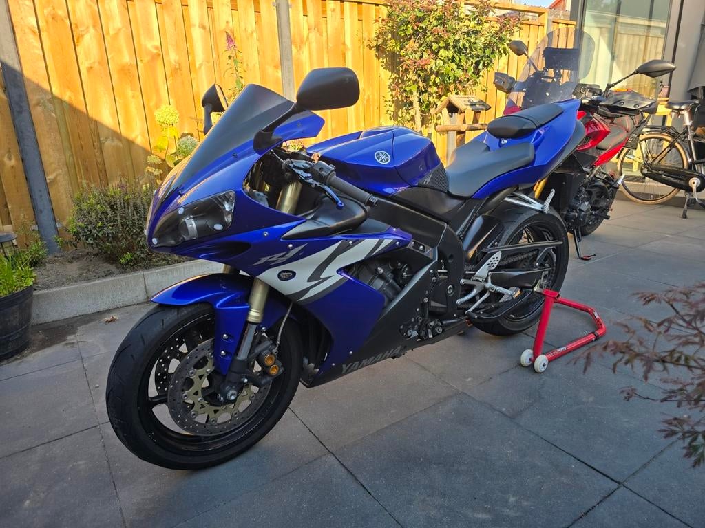 Yamaha YZF R1 2004 RN12 Blauw🔵, Motoren, Motoren | Yamaha, 4 cilinders, Motorrijbewijs A, Super Sport, Particulier