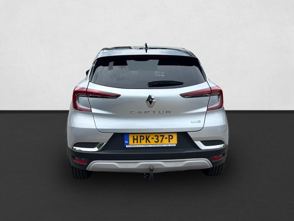 Renault Captur 1.6 E-Tech Plug-in Hybrid 160 Intens AUTOMAAT, 77 km/l, Gebruikt, 4 cilinders, Leder en Stof