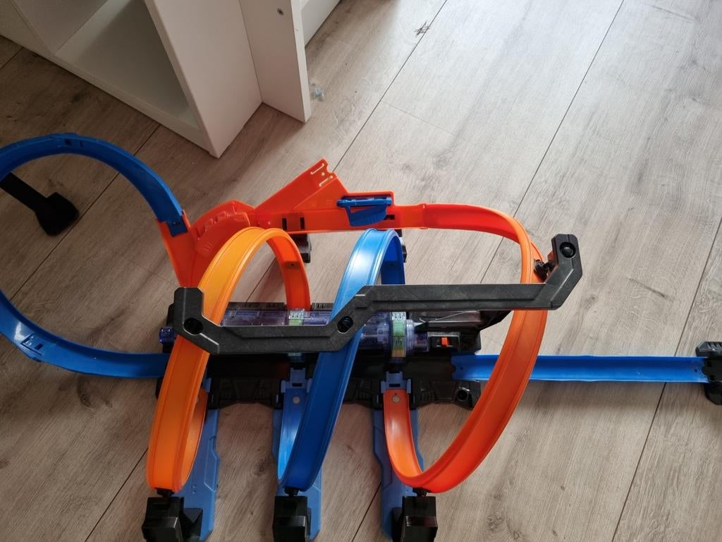 Hot Wheels Racebaan kurkentrekker  en Looping, Kinderen en Baby's, Speelgoed | Racebanen, Ophalen of Verzenden, Hot Wheels, Racebaan