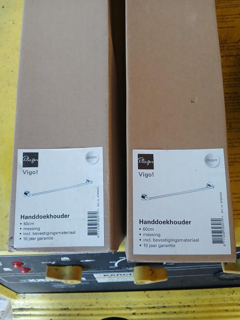 Plieger Vigo handdoekhouder chroom 60cm, Doe-het-zelf en Verbouw, Ophalen of Verzenden