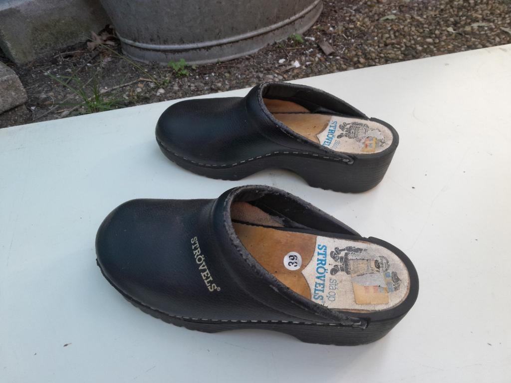 Strovels klompen, schoenklompen, Tuin en Terras, Ophalen of Verzenden, Zo goed als nieuw