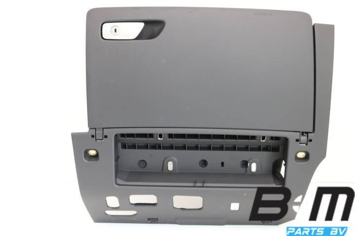 Dashboardkastje Audi A3 8V Limo 8V5880302, Auto-onderdelen, Dashboard en Schakelaars, Gebruikt