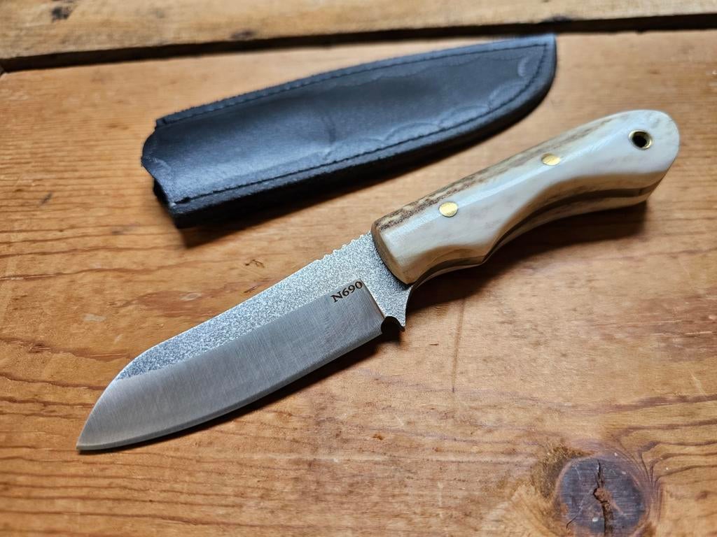 Handgemaakt N690 staal mes, Ophalen of Verzenden