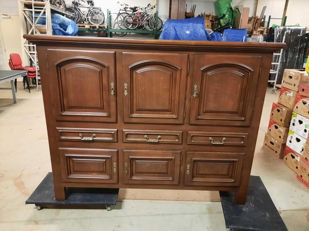 Vol eiken houten kast - Perfect om te restylen, Ophalen of Verzenden, Zo goed als nieuw