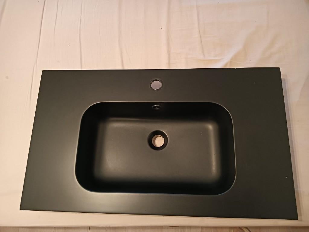 Fontana Latina keramich wastafel 80cm met kraangat zwart mat, Ophalen, Zo goed als nieuw, Wastafel