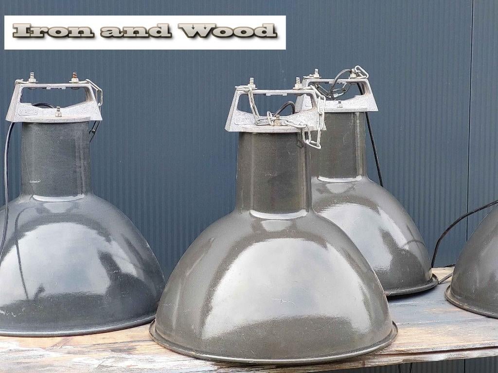 Oude MAZDA vintage emialee Franse lamp afm: H40 D28, Ophalen, Gebruikt, Industrieel, stoer , vintage, oud , loft, Frans, zwart