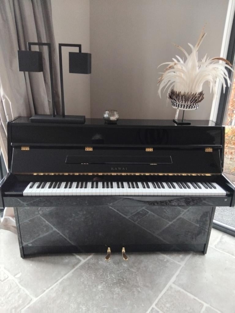 Piano kawai, Ophalen of Verzenden, Gebruikt, Zwart