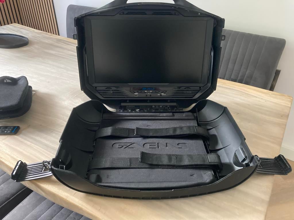 GAEMS Gamekoffer met ingebouwd scherm, Spelcomputers en Games, Spelcomputers | Overige, Gebruikt, Overige merken, Ophalen of Verzenden