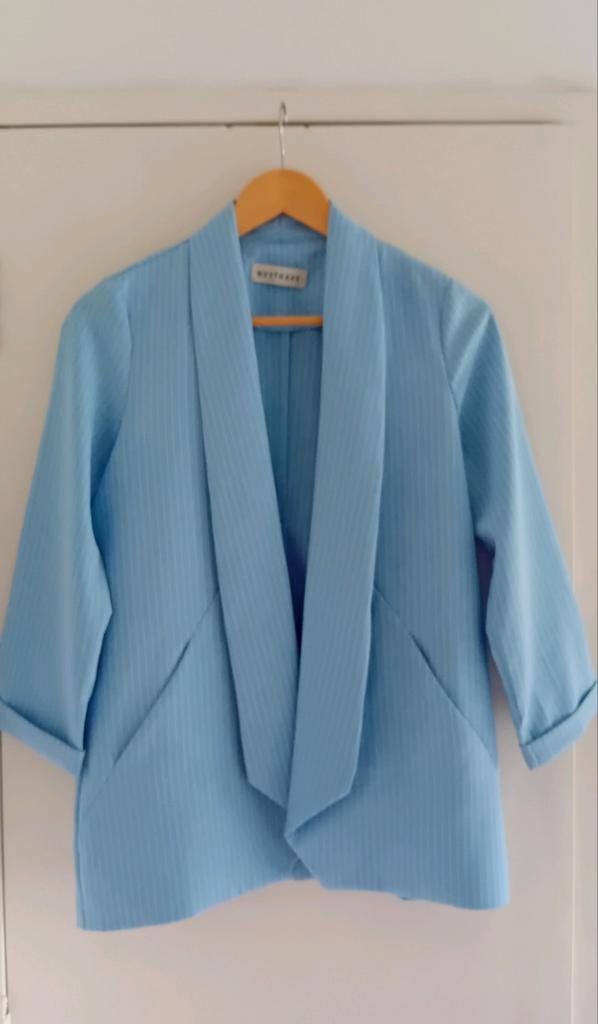 Musthave blazer lichtblauw krijtstreep M, Kleding | Dames, Jasjes, Kostuums en Pakken, Maat 38/40 (M), Blauw, Musthave, Ophalen of Verzenden