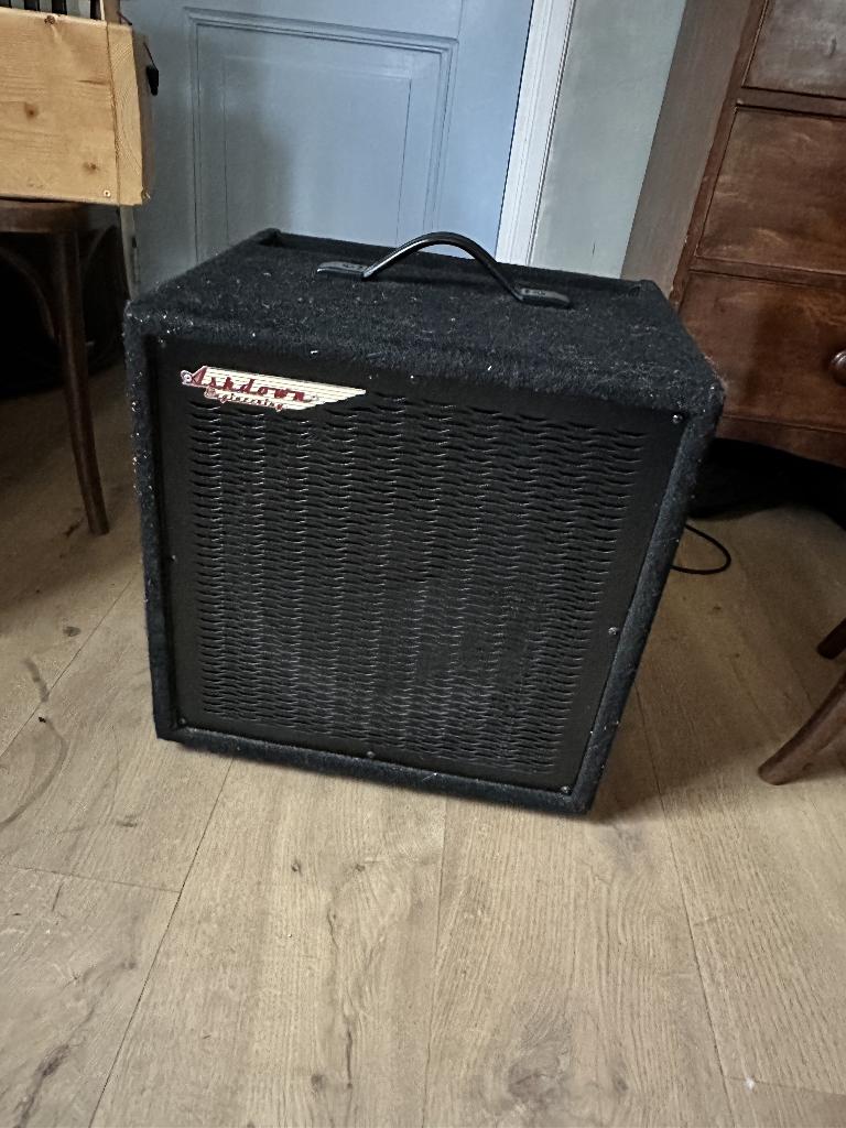Ashdown Design Five Fifteen basversterker 100W, Muziek en Instrumenten, Ophalen, Gebruikt, Basgitaar, 100 watt of meer