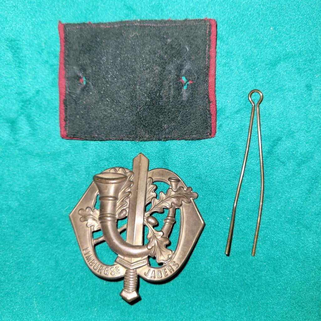 Oude baret met Hoornse slag embleem, Verzamelen, Ophalen, Landmacht, Nederland, Embleem of Badge