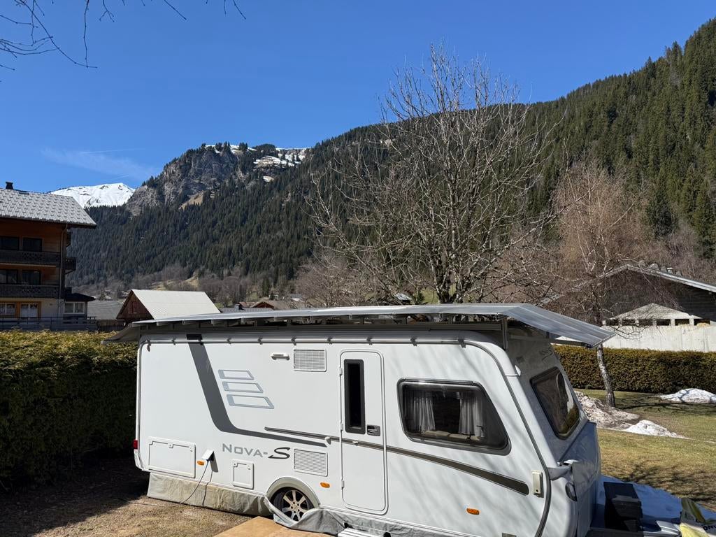 Hertzog Winterdak voor Caravan, Caravans en Kamperen, Ophalen, Zo goed als nieuw