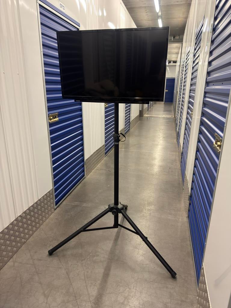 Toshiba 43U2063 4K UHD Smart TV met draagtas en statief, Ophalen, 50 Hz, Zo goed als nieuw, 100 cm of meer