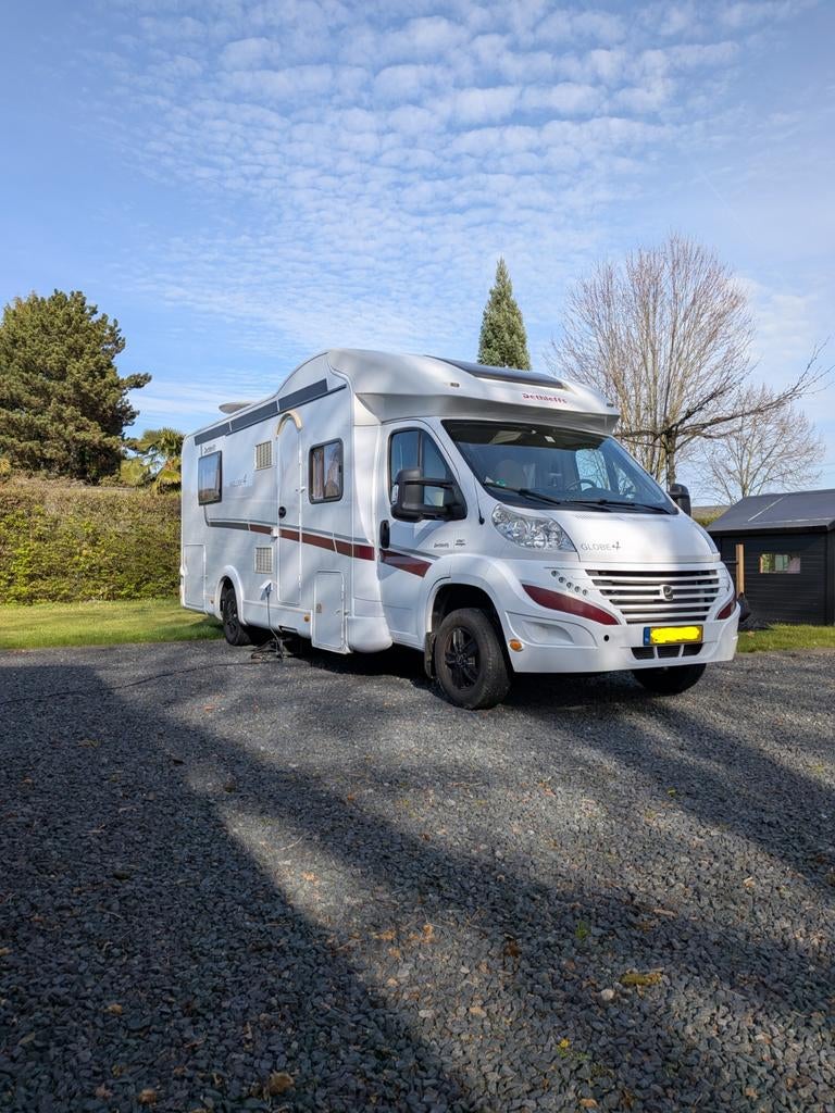 Dethleffs Globe 4 camper Fiat Ducato 130 Multijet, Particulier, Dethleffs, Half-integraal, Tot en met 4