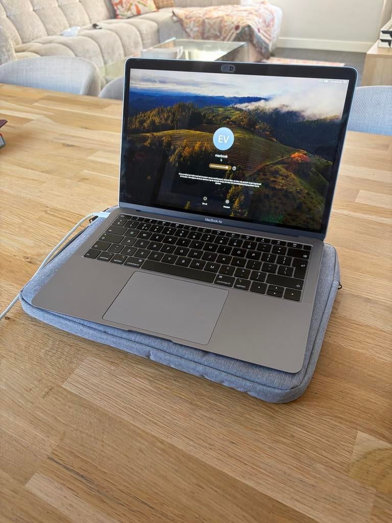 MacBook Air 13 inch 2018 - Intel i5, 8GB RAM, Computers en Software, Apple Macbooks, Gebruikt, 8 GB, 13 inch, Minder dan 2 Ghz