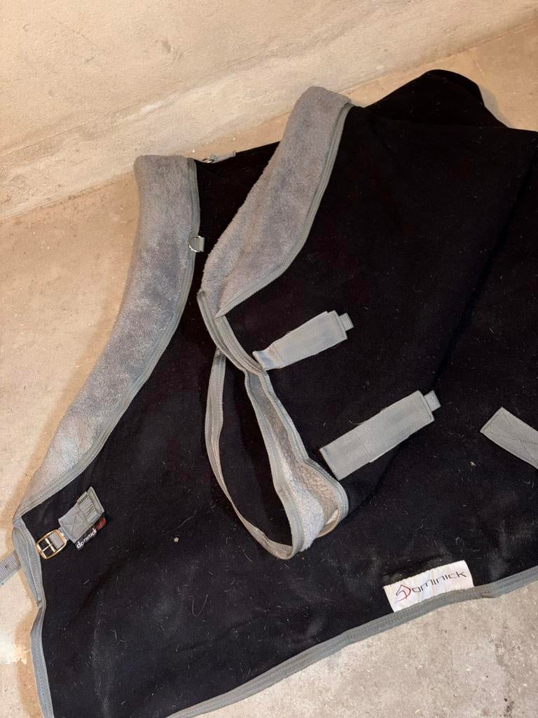 Verschillende dekens 195cm / 6,6, Dieren en Toebehoren, Paarden en Pony's | Dekens en Dekjes, Ophalen of Verzenden, Zo goed als nieuw