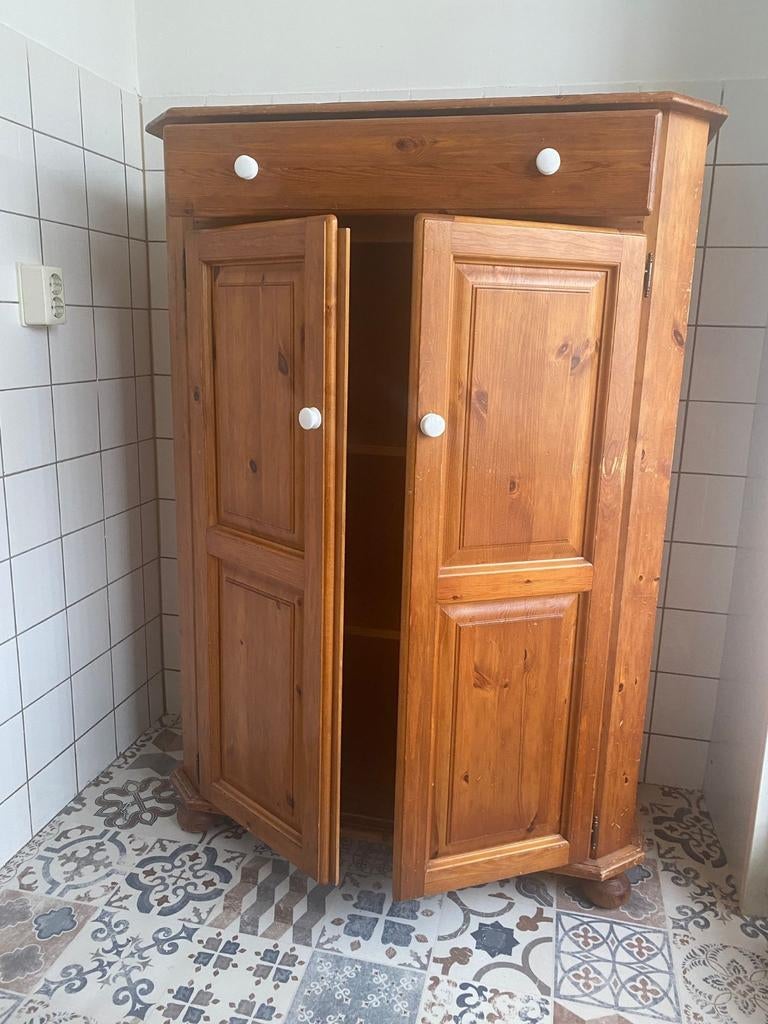 GRATIS INBOEDEL zie fotos stoelen tafels banken kasten, Huis en Inrichting, Kasten | Overige, Ophalen, Gebruikt