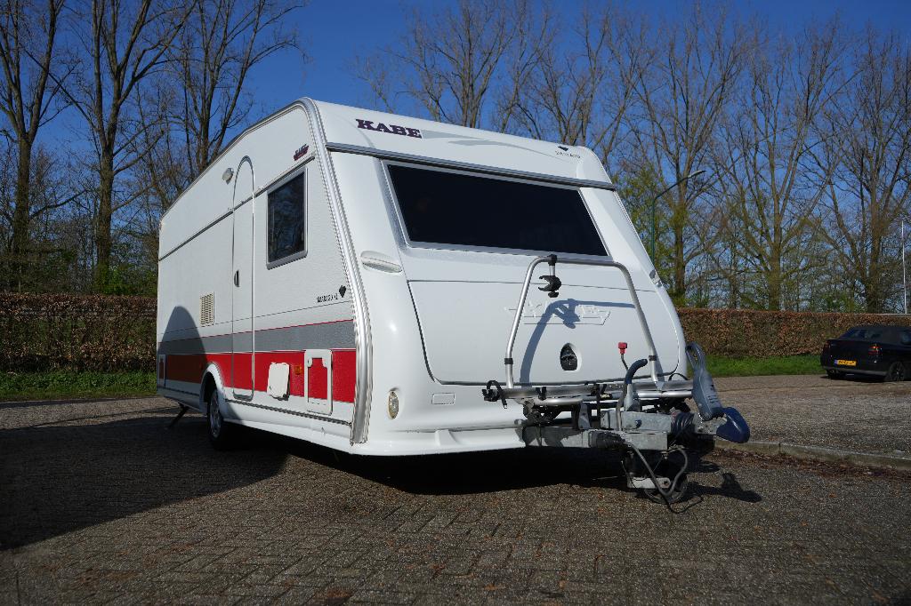 Kabe Smaragd 520 XL 2011, Bedrijf, Kabe, Dwarsbed, Schokbreker