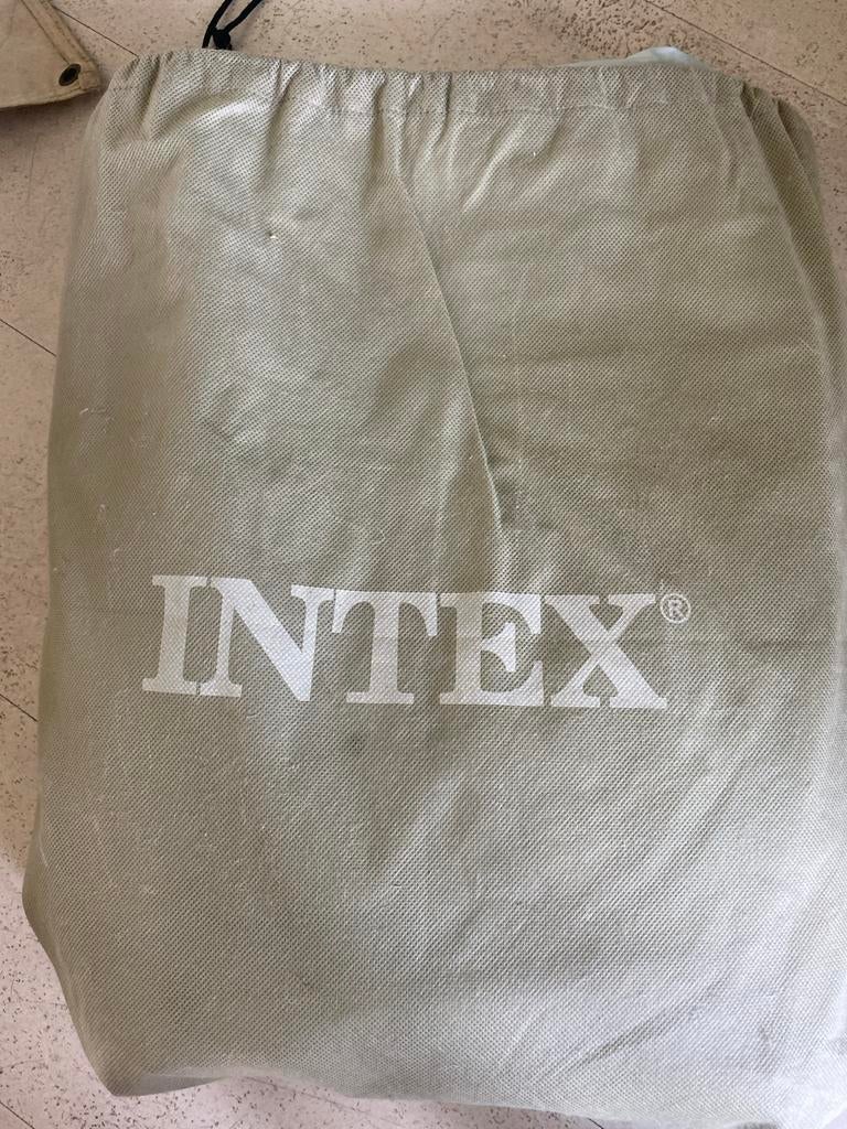 Intex Kinder Luchtbed met Rand - Ideaal voor Reizen, Ophalen of Verzenden, Nieuw, 1-persoons