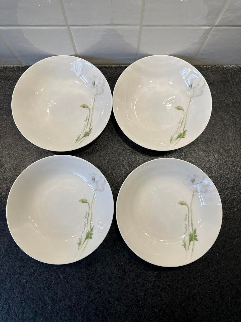 4 stuks Porseleinen schalen/borden met Royal fine China, Ophalen, Gebruikt, Schaal of Schalen, Overige stijlen