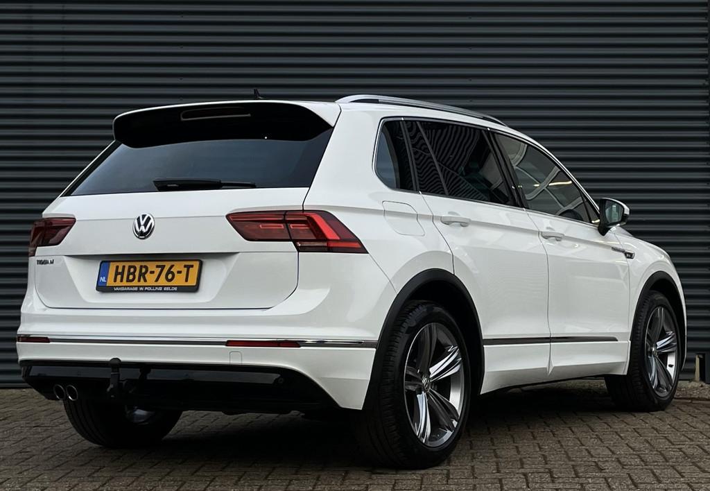 Volkswagen Tiguan 1.5 TSI 150PK 2X R-Line DSG, Auto's, Volkswagen, Euro 6, 4 cilinders, 150 pk, Leder en Stof