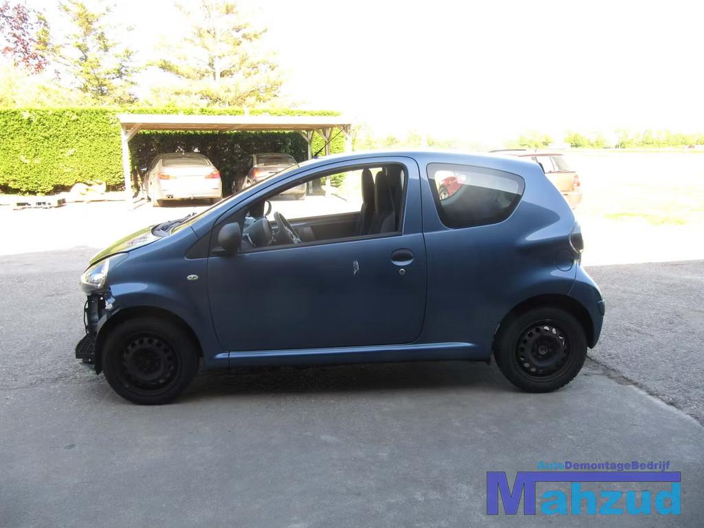 Aygo 8R3 Linker deur slot hendel raam mechaniek spiegel raam, Auto-onderdelen, Info@toyota.co.jp, Gebruikt, Deur, Toyota Motor Corporation