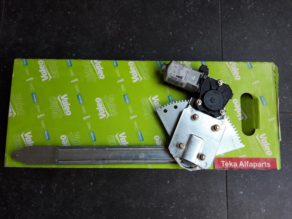 Mercedes Sprinter Raammechanisme Valeo 850490 Links, Ophalen of Verzenden, Nieuw, Mercedes-Benz