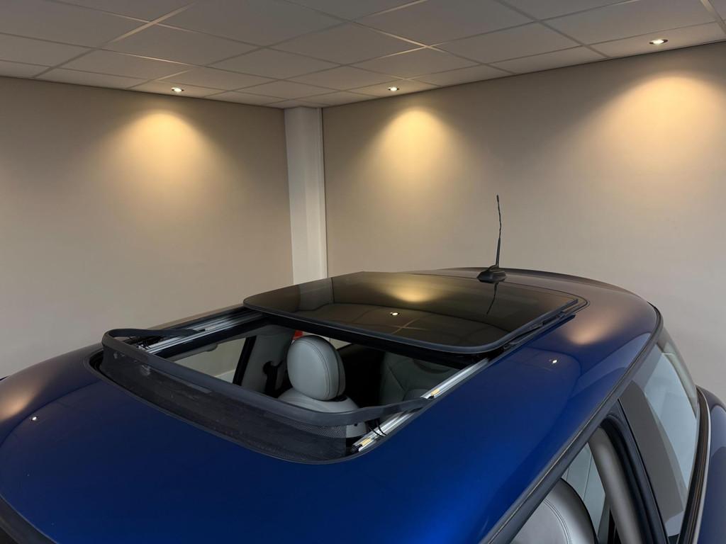 Mini Mini 2.0 Cooper S Chili Serious Business *Pano* JCW-Stu, Voorwielaandrijving, 1998 cc, Gebruikt, Euro 6