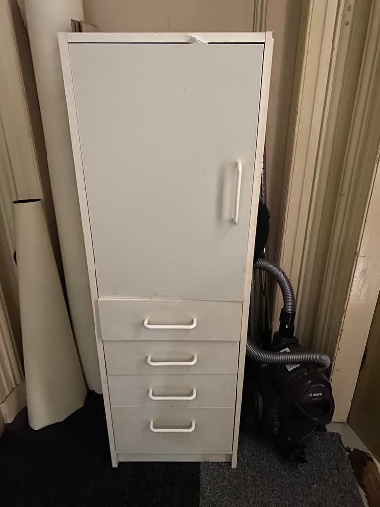 Gratis kastje, Huis en Inrichting, Ophalen, Gebruikt