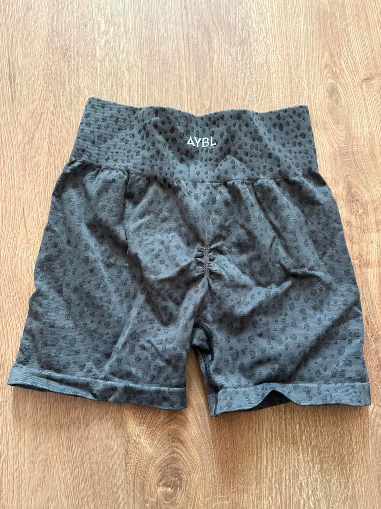 Aybl shit met scrunch maat M, Kleding | Dames, Ophalen of Verzenden, Zo goed als nieuw, Maat 38/40 (M), Blauw